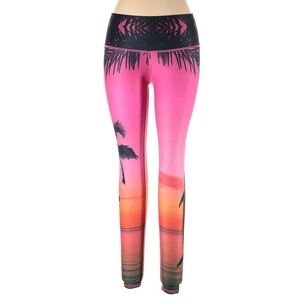 TEEKI Mid Rise Yoga Athleisure Tropical Leggings Large Sunset Beach Boho